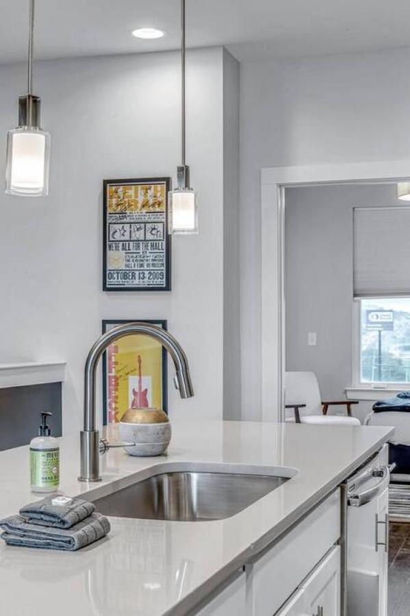 Big New And Modern With Skyline View Mural And Ping Pong Nashville Dış mekan fotoğraf